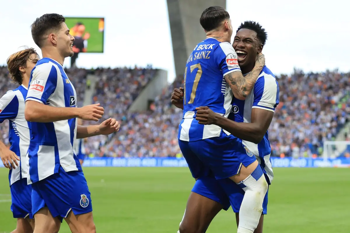 F. C. Porto defronta Celoricense