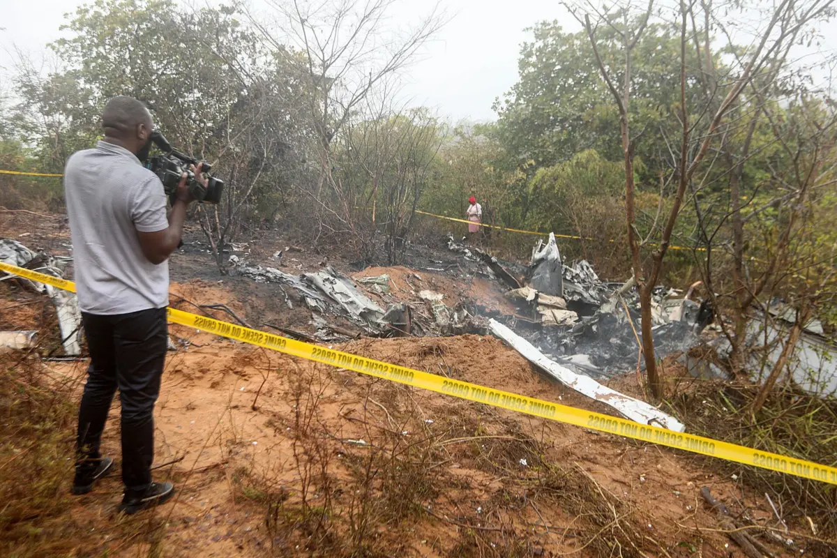 O acidente ocorreu numa área montanhosa e florestal a cerca de 40 quilómetros de Diani