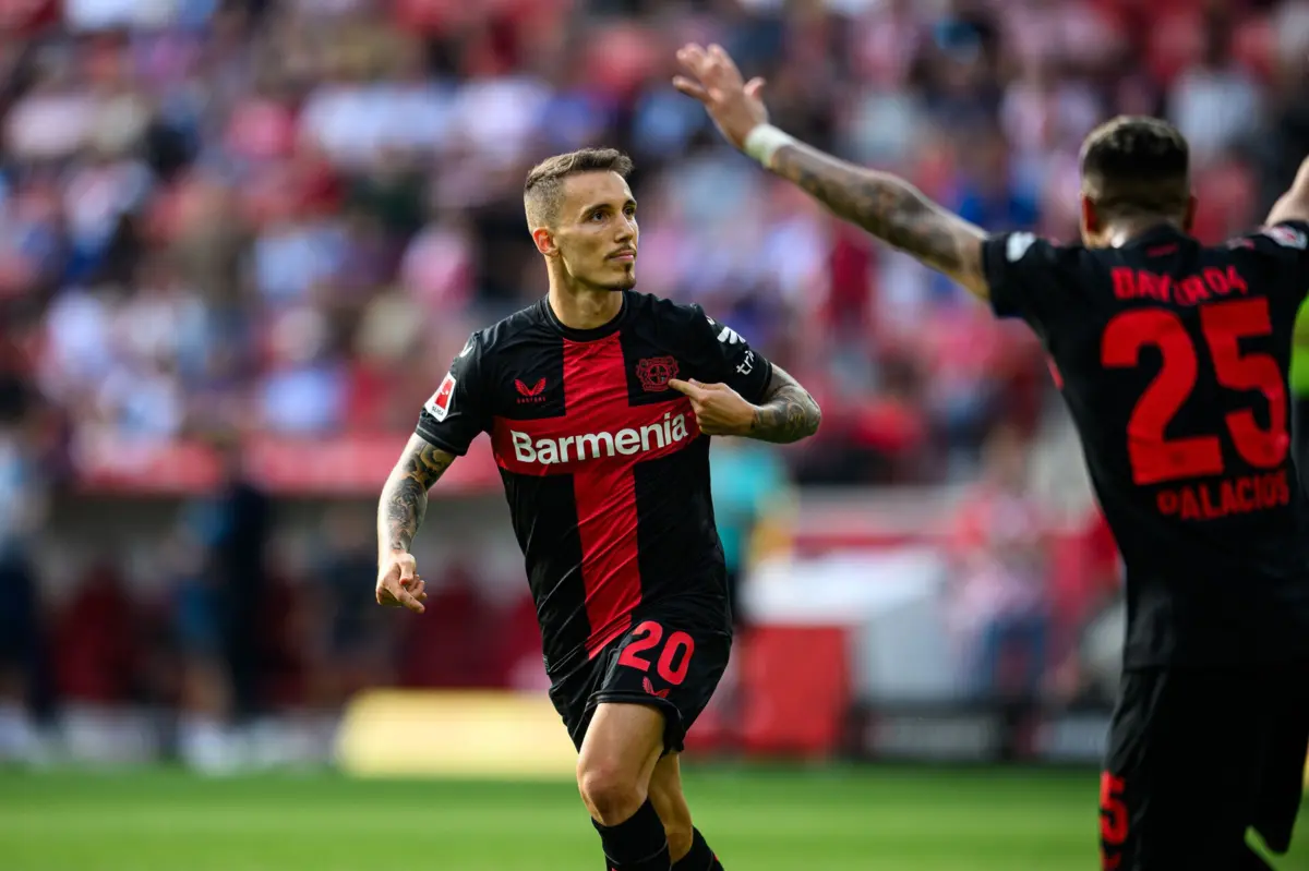 Grimaldo bisou no último sábado. na vitória do Bayer Leverkusen diante do Hoffenheim.