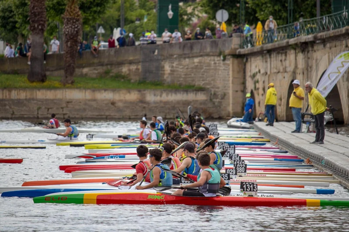 Campeonato decorre no espelho de água do rio Tua, em Mirandela