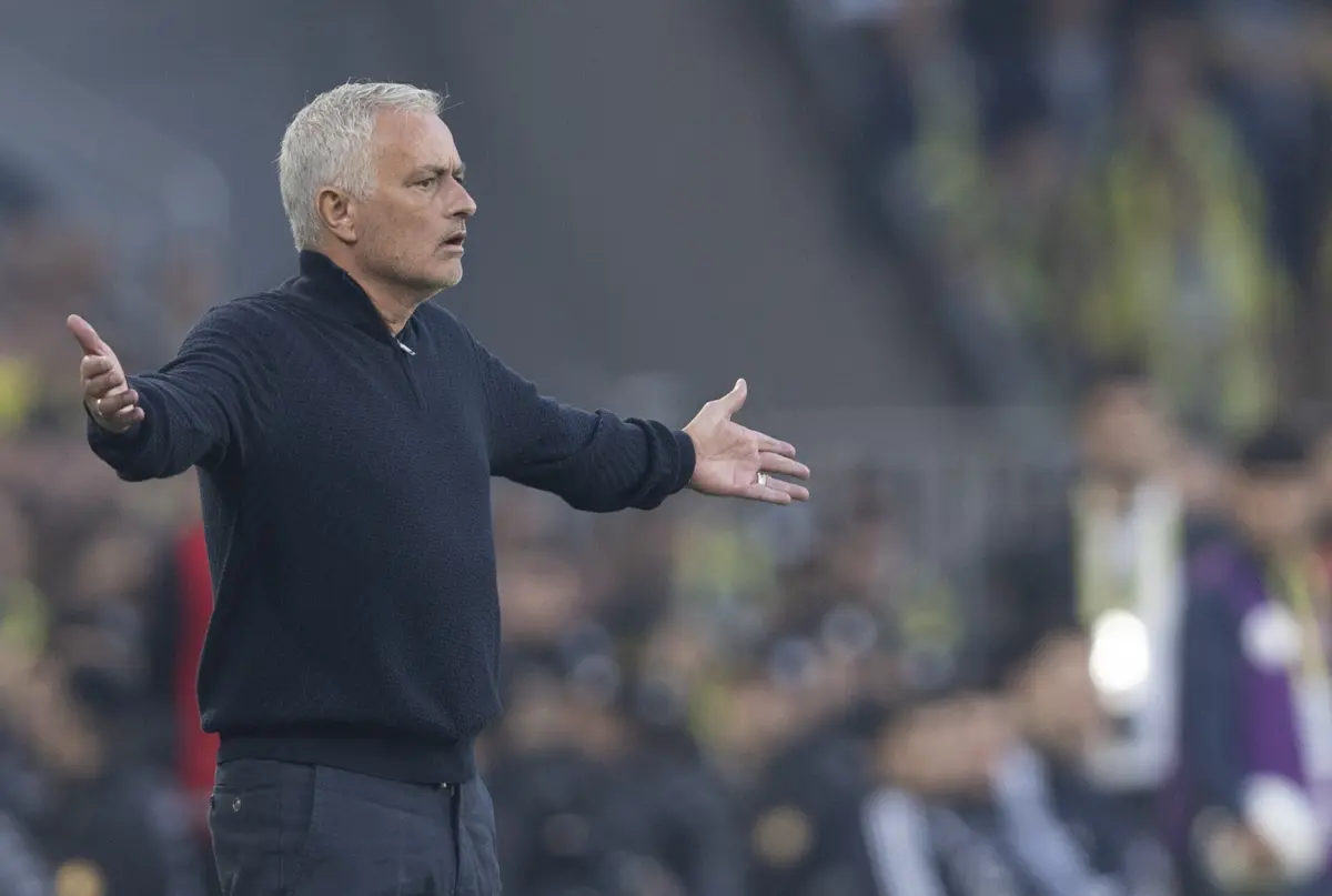 Fenerbahçe encerrou a liga turca no segundo lugar