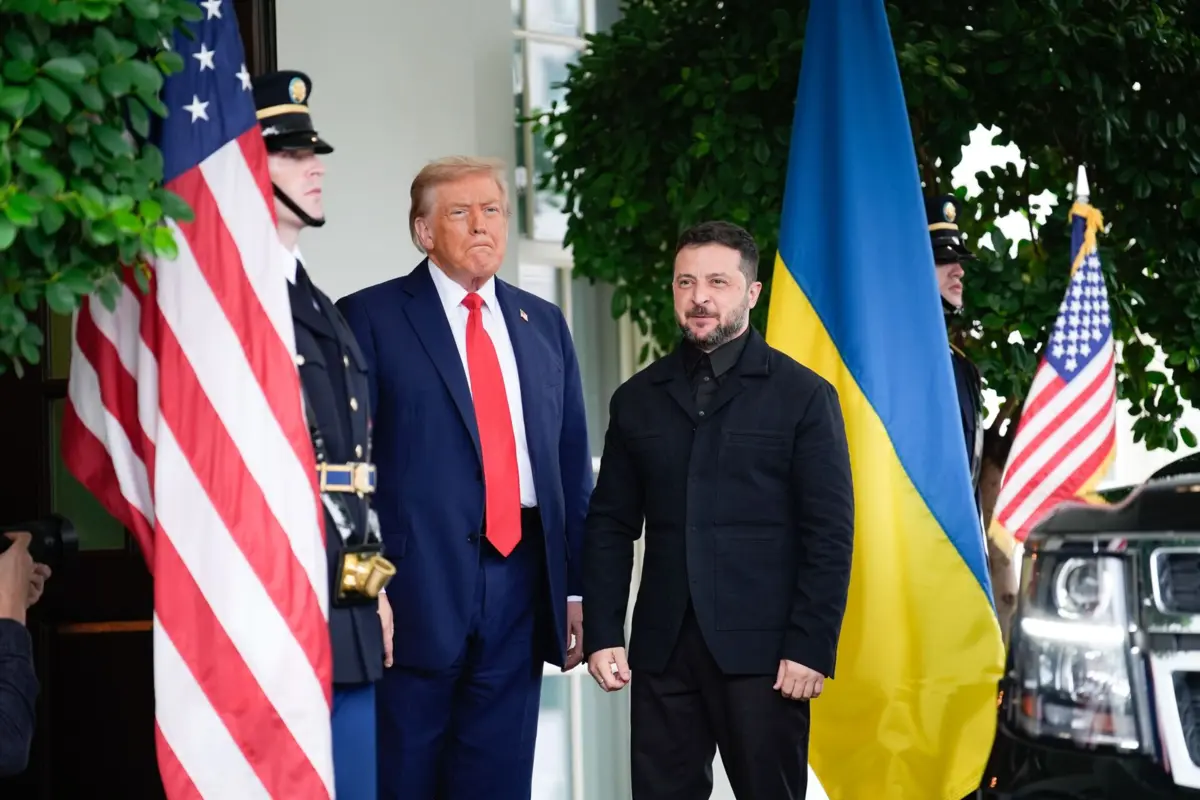 "Estamos prontos para uma reunião bilateral com Putin e, depois disso, esperamos uma reunião trilateral" com a participação de Donald Trump, disse Zelensky