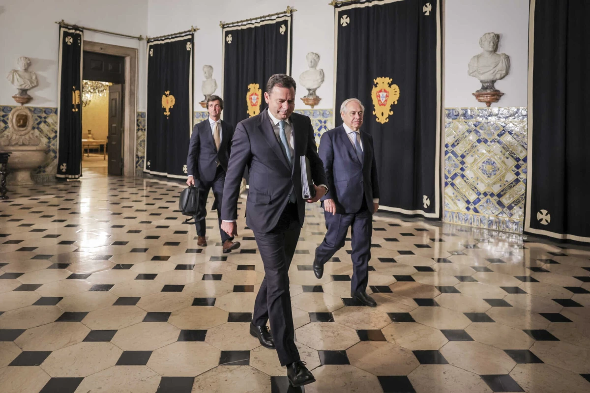 Imagem de contexto do artigo Montenegro reúne primeiro conselho de ministros na quarta-feira