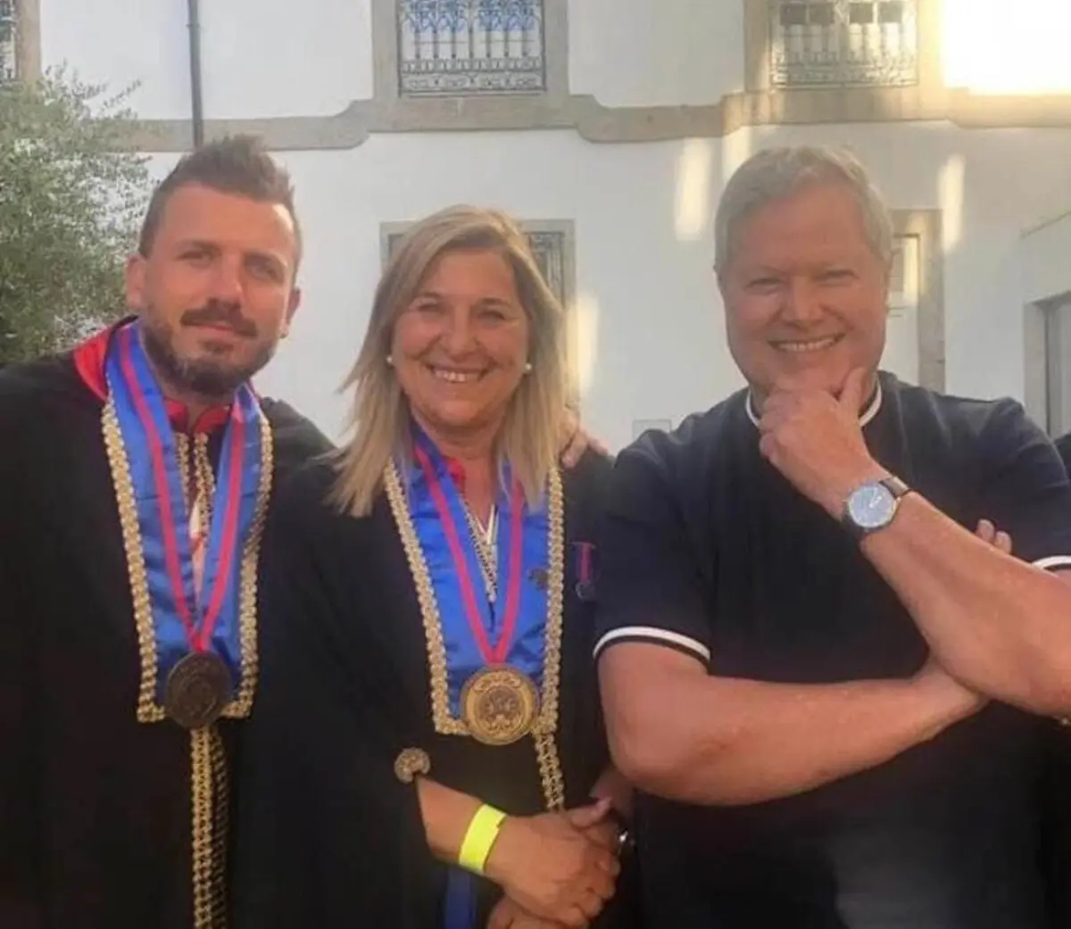 Marco Paulo e Dudu com a deputada socialista Palmira Maciel