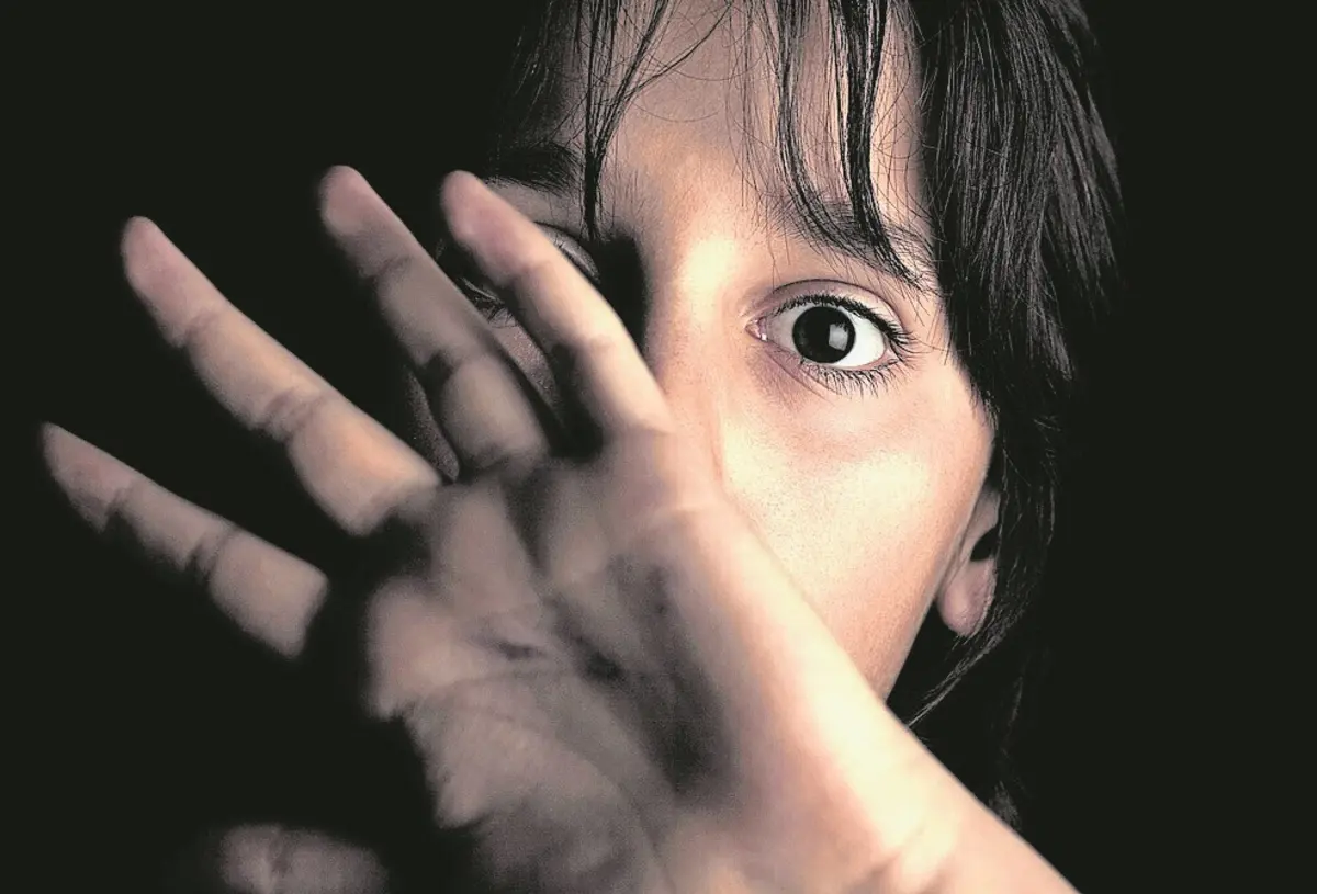 Grupo de alunos já tinha denunciado comportamentos inadequados do suspeito