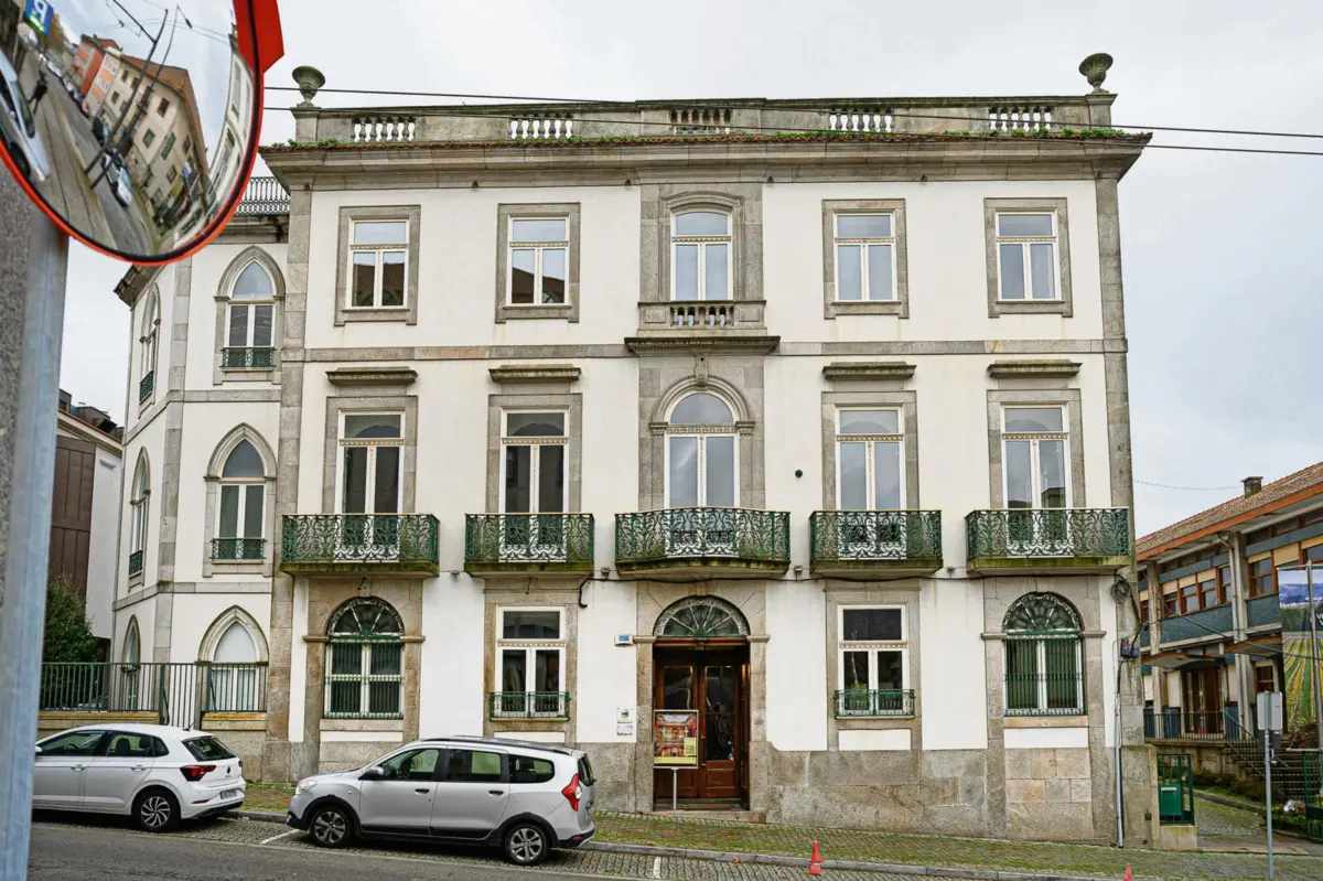 Sede da Comissão de Viticultura da Região dos Vinhos Verdes foi alvo de buscas