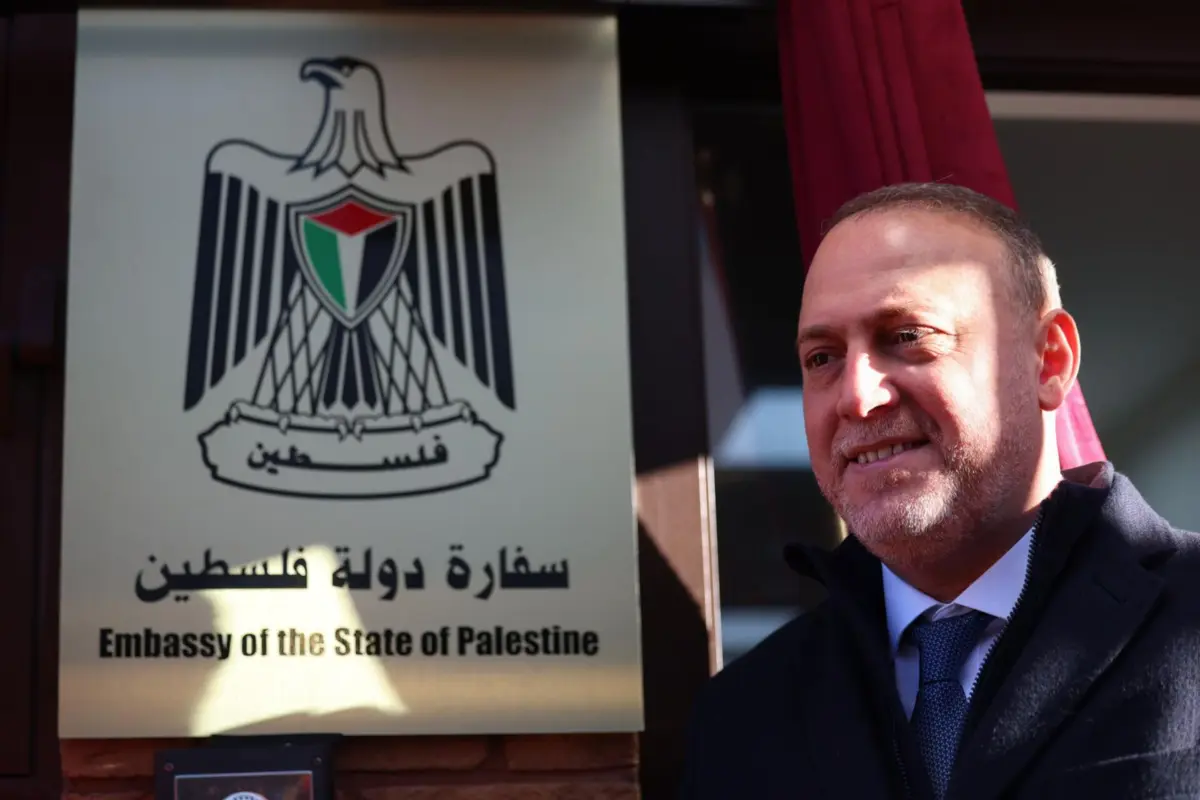 O embaixador palestiniano no Reino Unido, Husam Zomlot