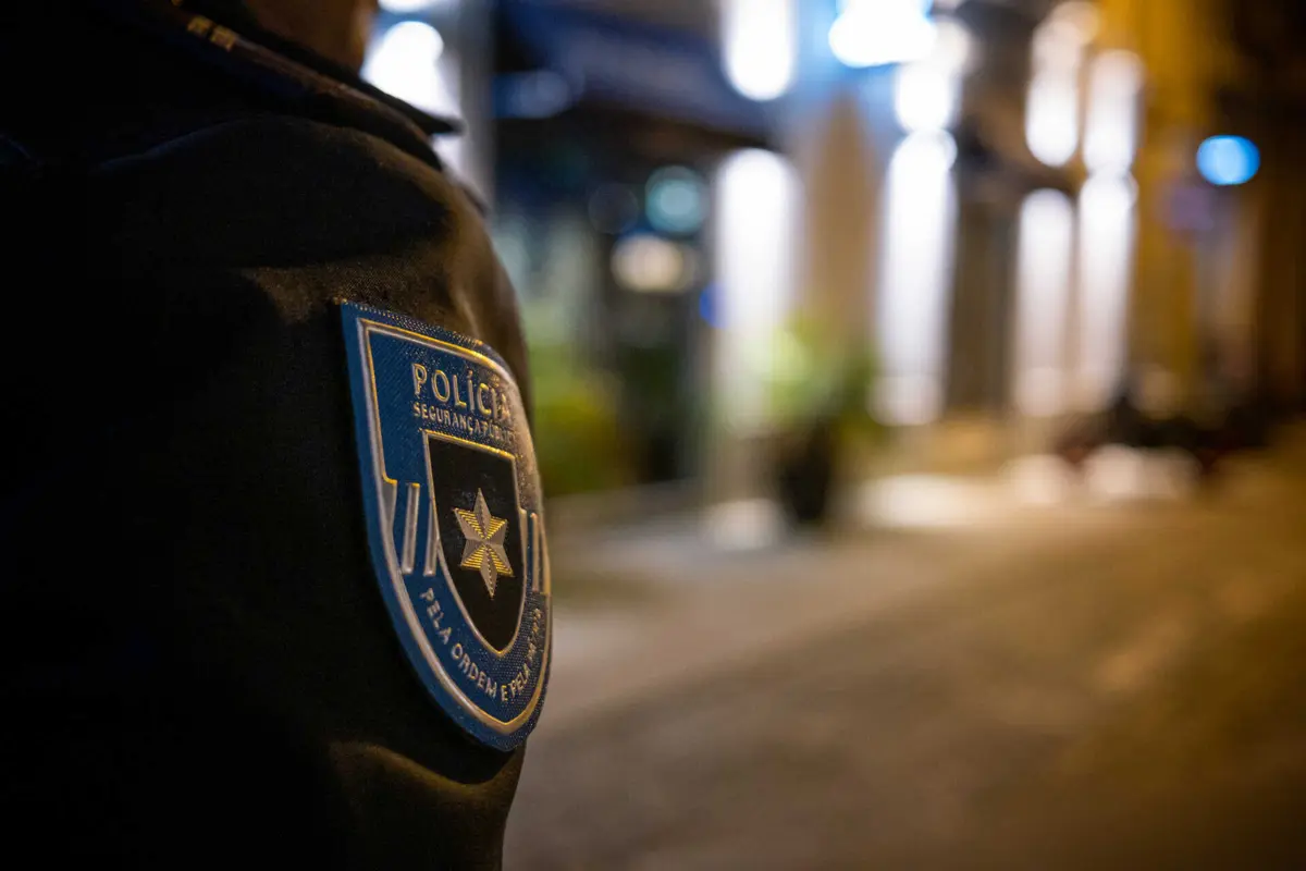 Na área da PSP, os centros urbanos, aquela força de segurança registou, nos últimos seis dias, 711 acidentes, que causaram 236 feridos (cinco com ferimentos graves) e uma vítima mortal