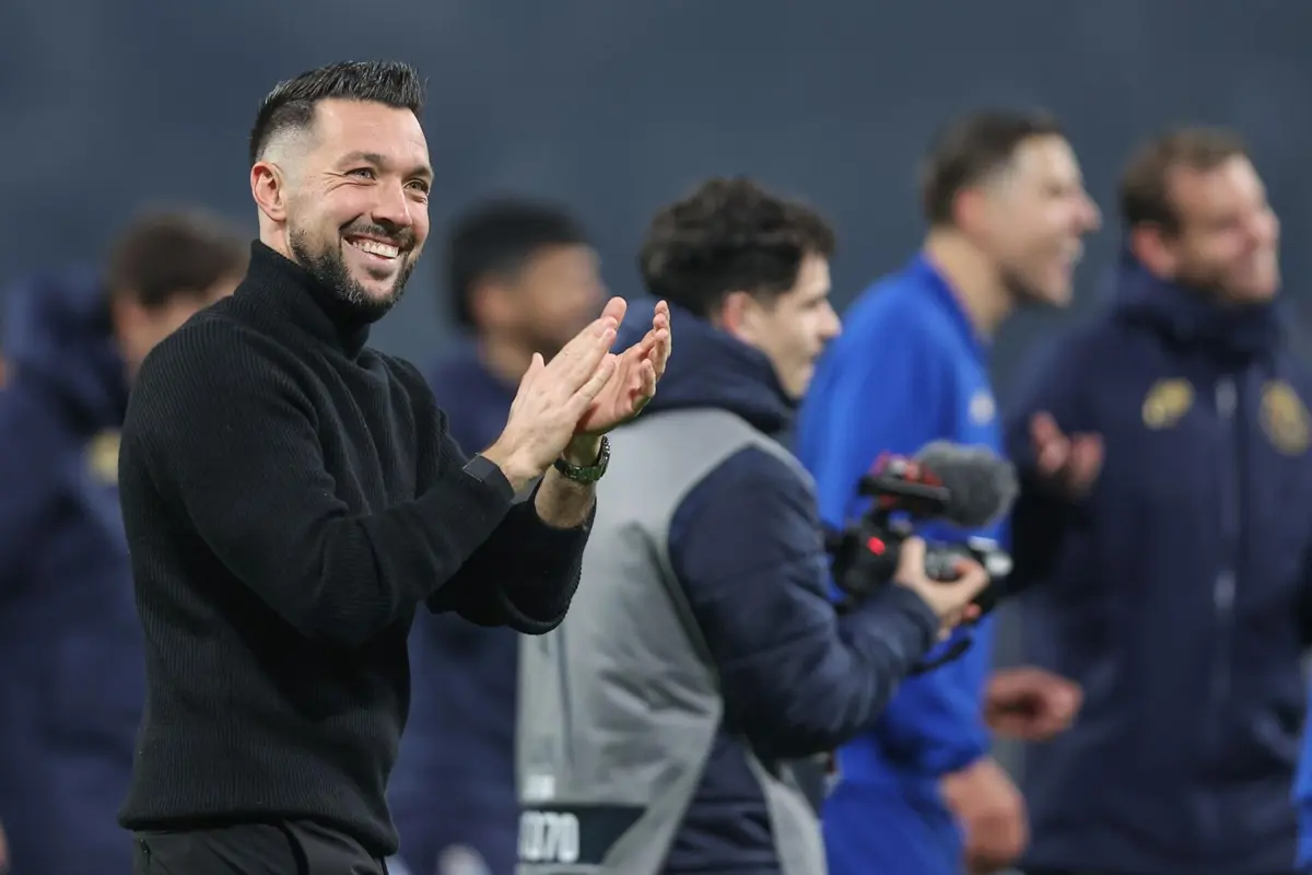 Francesco Farioli não conta perder nenhum jogador importante no mercado de janeiro