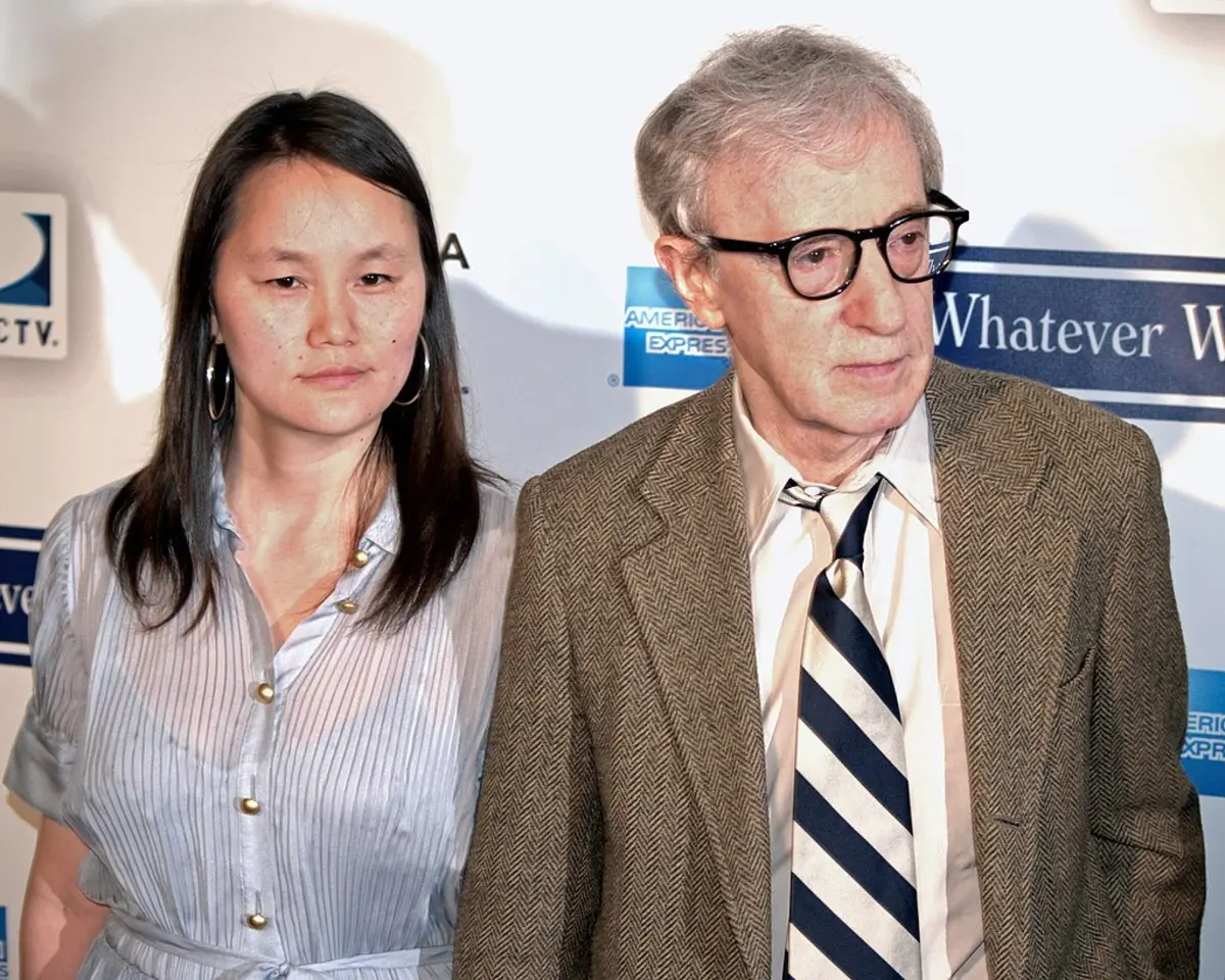 Woody Allen com a esposa, Soon-Yi Previn