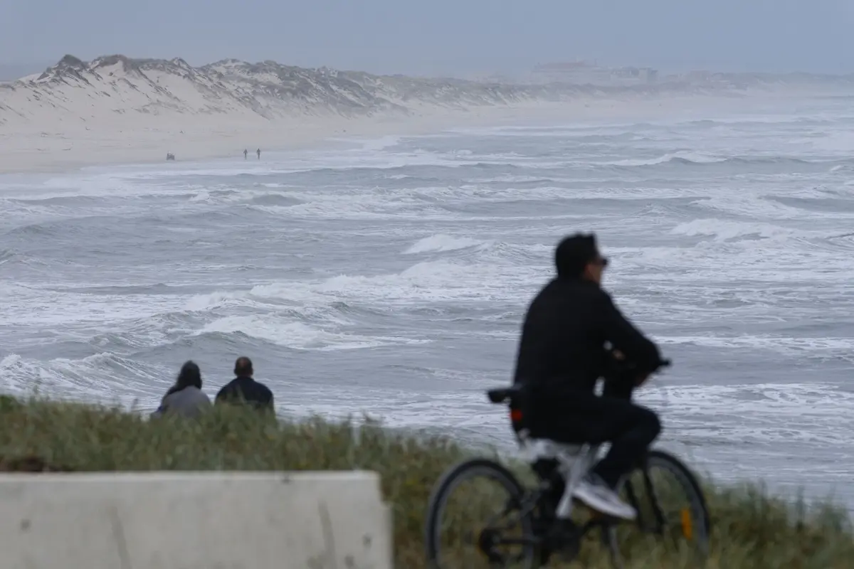 A época balnear deste ano tem mais 10 praias vigiadas