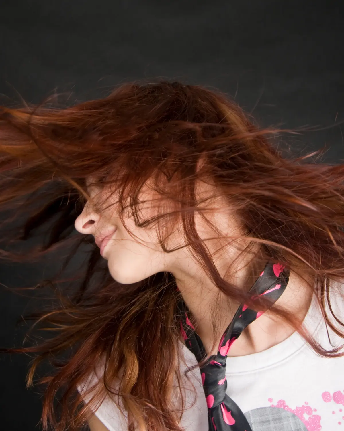 Imagem de contexto do artigo Tendências para cortes de cabelo estão a morrer? 'Hairstylist' explica