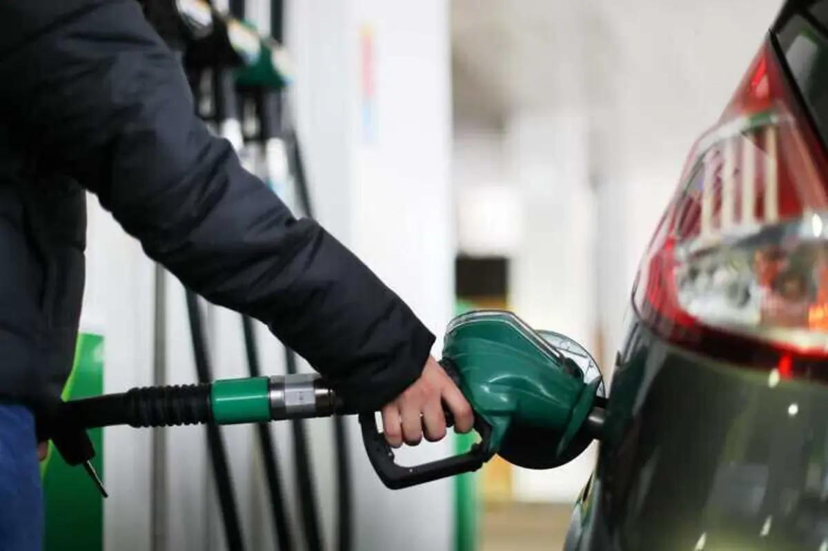 Low-cost espanholas prometem gasolina 15 cêntimos mais barata