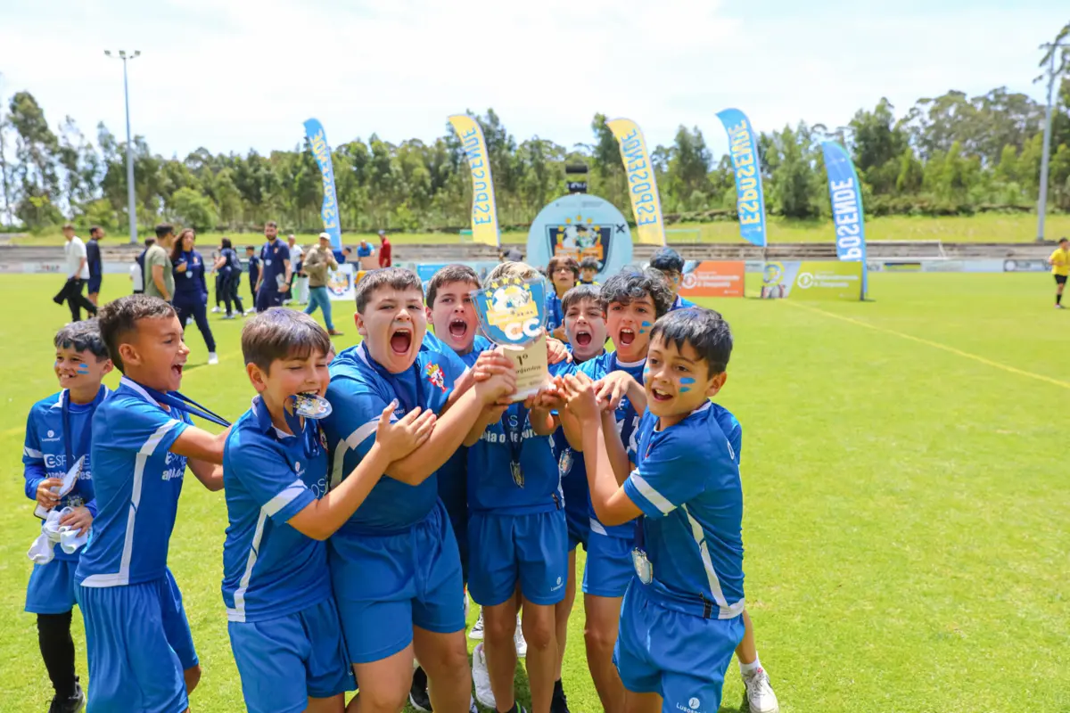 Competição promovida pelo Município de Esposende envolve dez clubes e decorre até maio em vários estádios do concelho