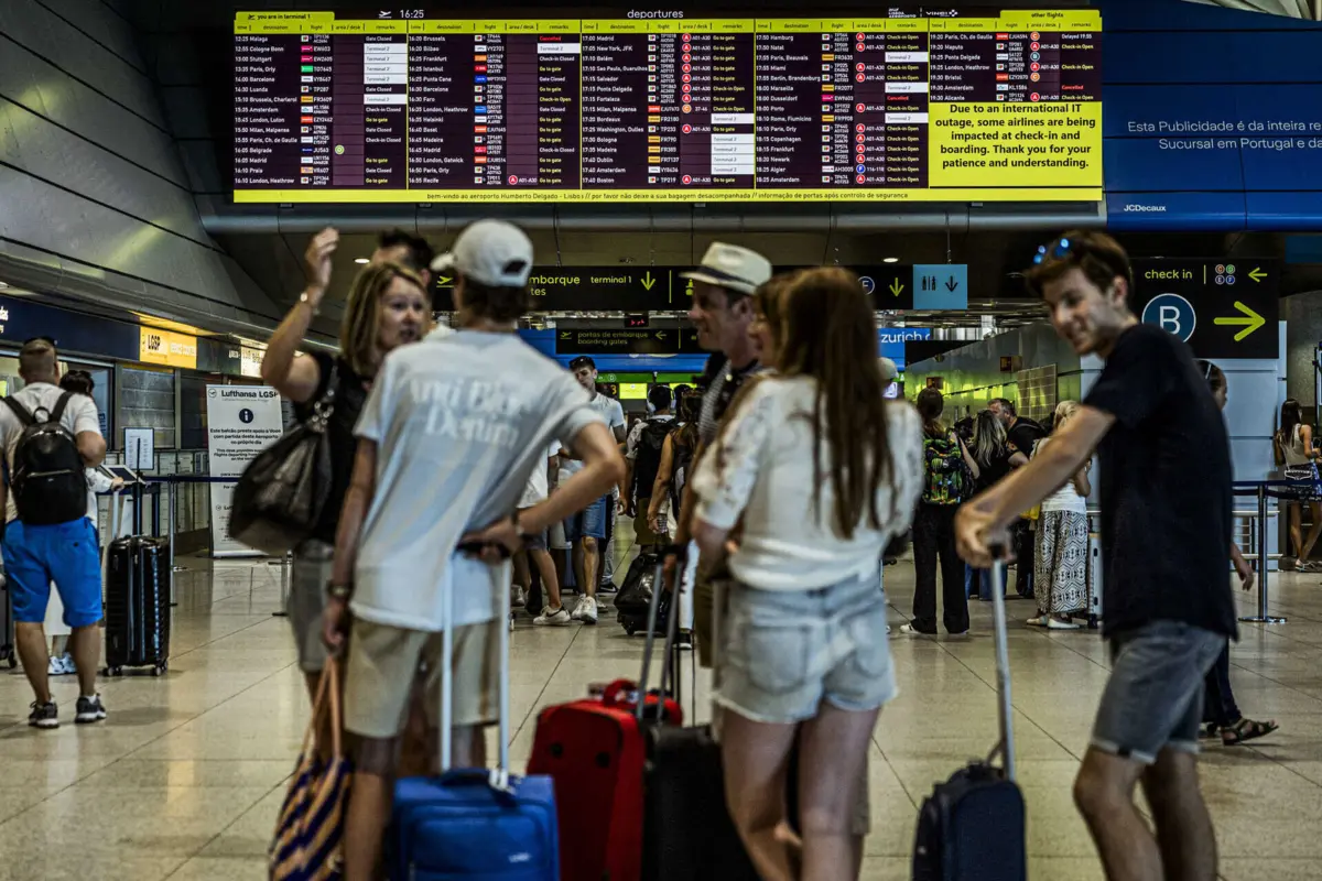 Imagem de contexto do artigo Quase 33 milhões de pessoas usaram os aeroportos nacionais no primeiro semestre