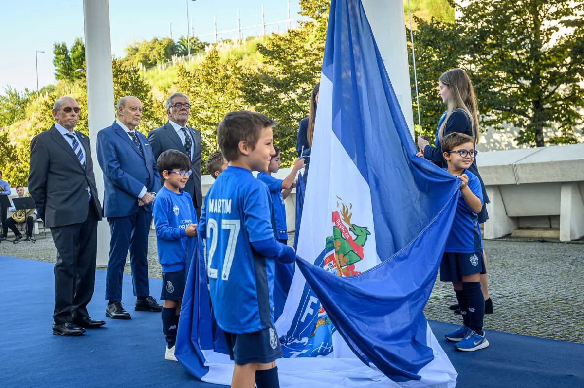 Lourenço Pinto, presidente da Mesa da Assembleia Geral, e Pinto da Costa, presidente da direção