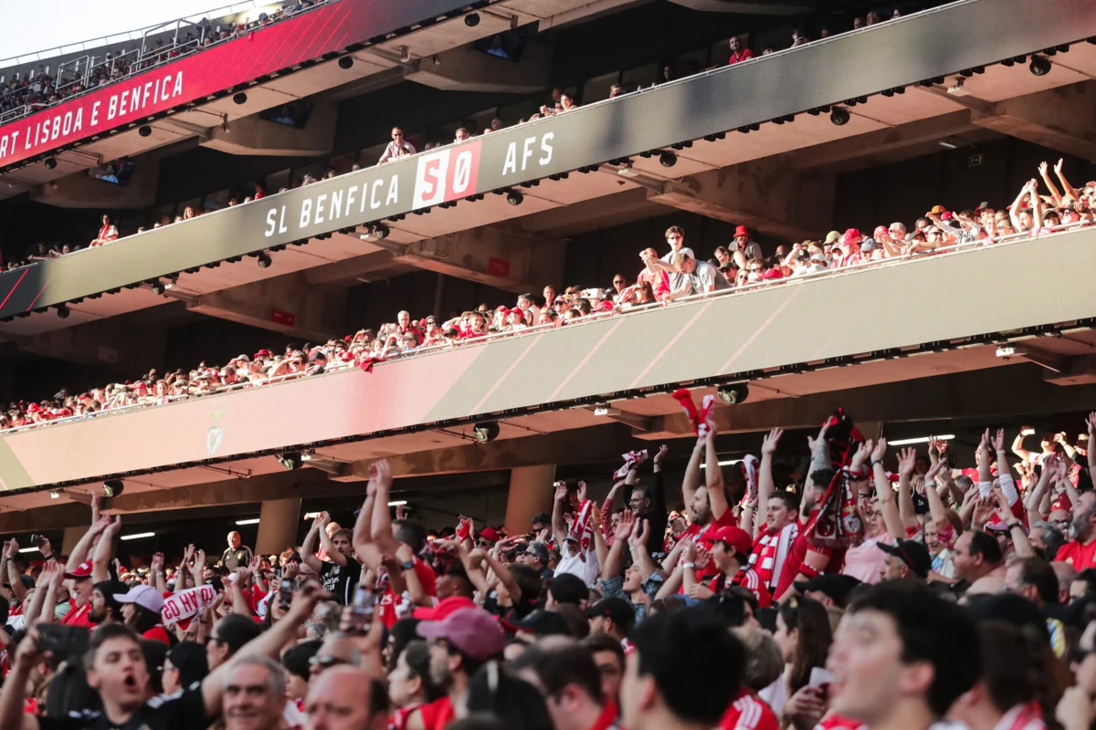 Adeptos tinham bilhetes assegurados para o Hard Rock Stadium e avião marcado para Miami, onde a partida terá lugar na próxima segunda-feira