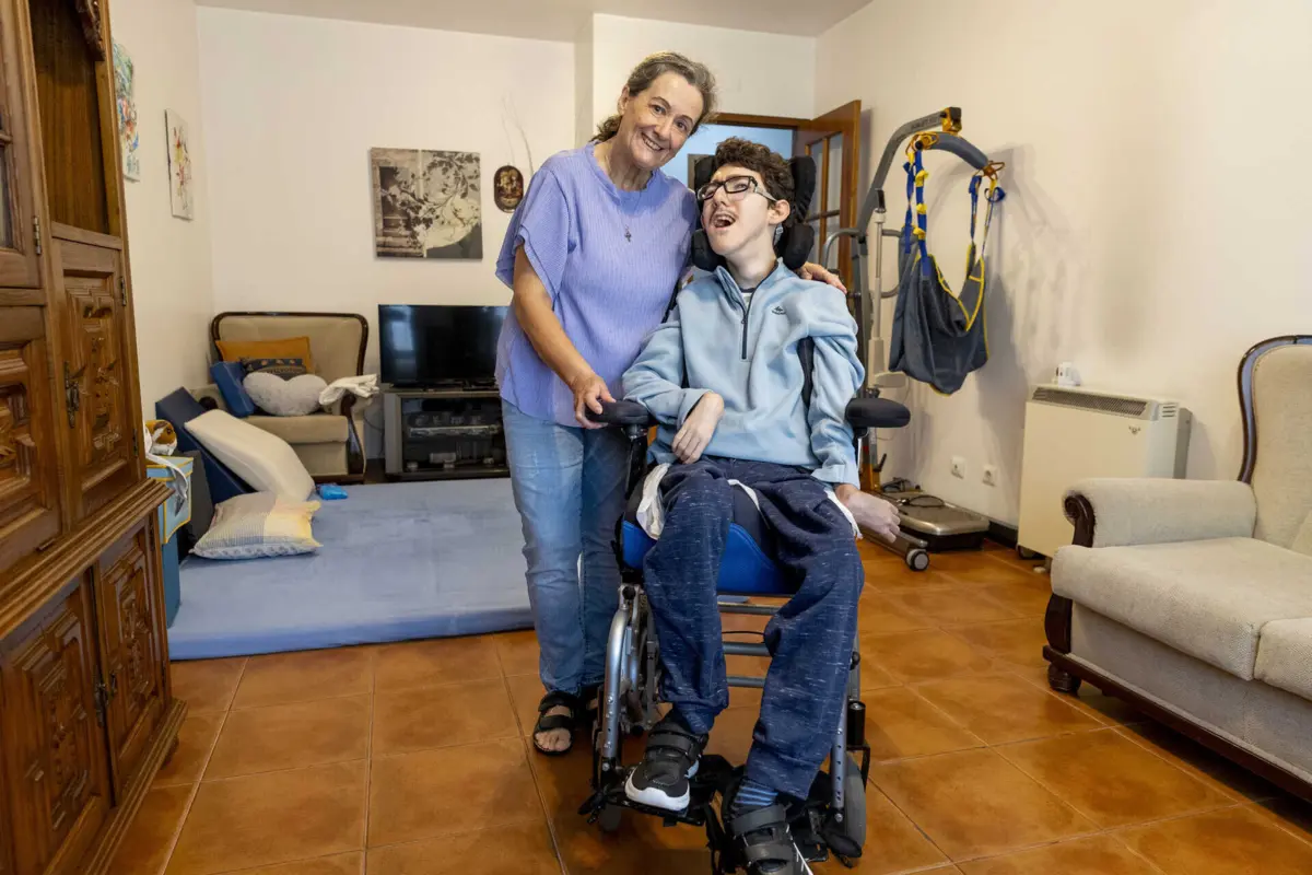 Fernanda quer que Gabrel continue com as terapias