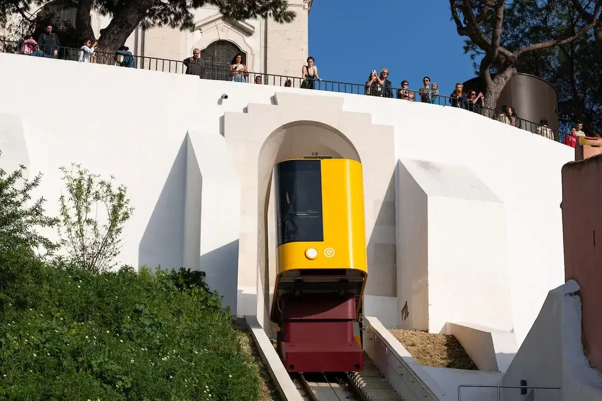 O funicular da Graça foi inaugurado há cerca de dois anos
