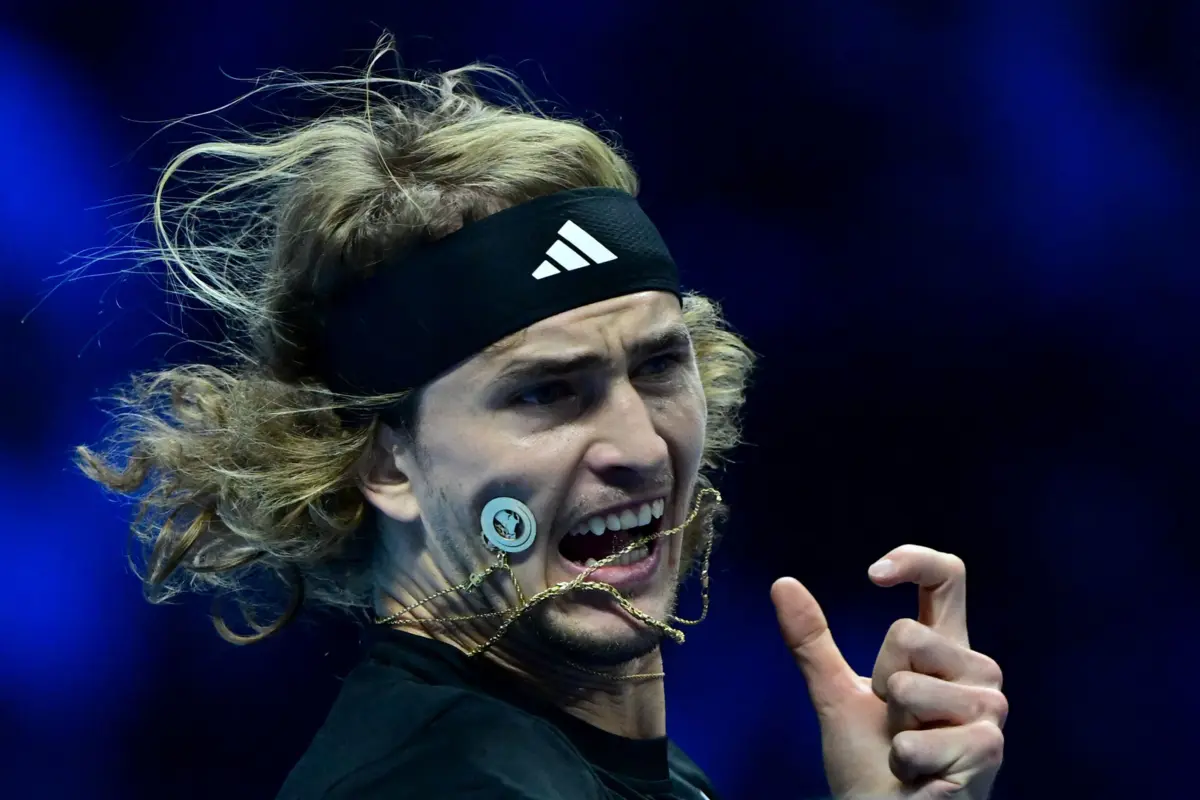 Alexander Zverev defrontará Daniil Medvedev nas meias-finais do Open da Austrália