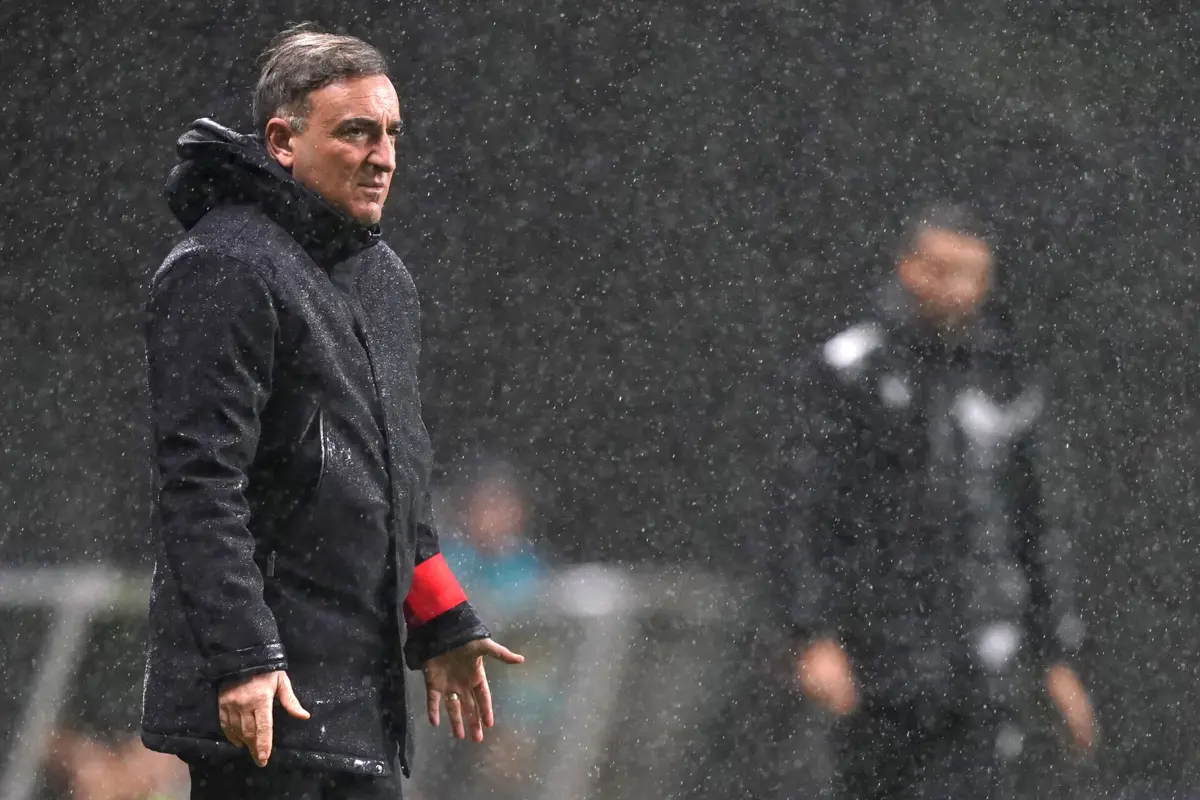 Carvalhal aplaudiu Bacci