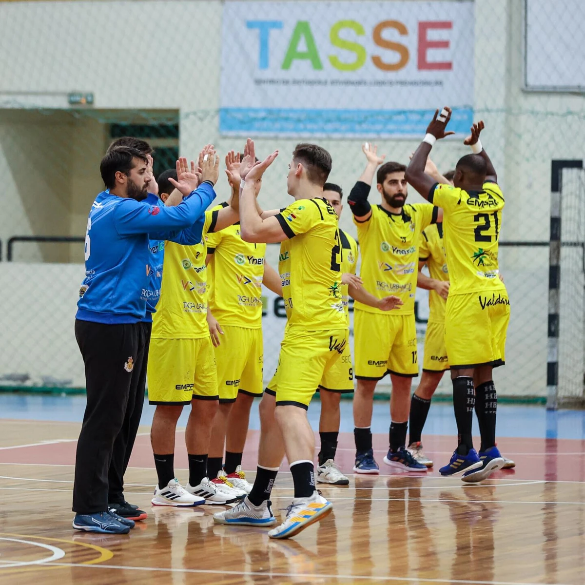 Quando o jogo foi interrompido, a equipa de Gaia vencia por 16-8