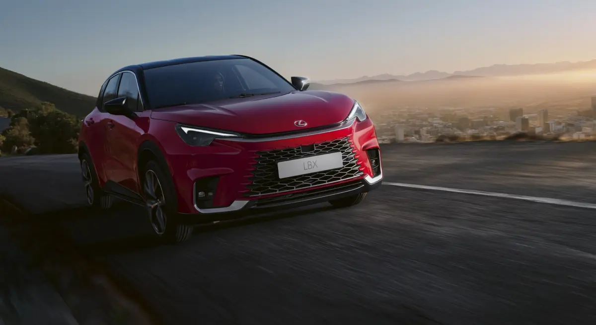 Novo Lexus LXB já chegou a Portugal.