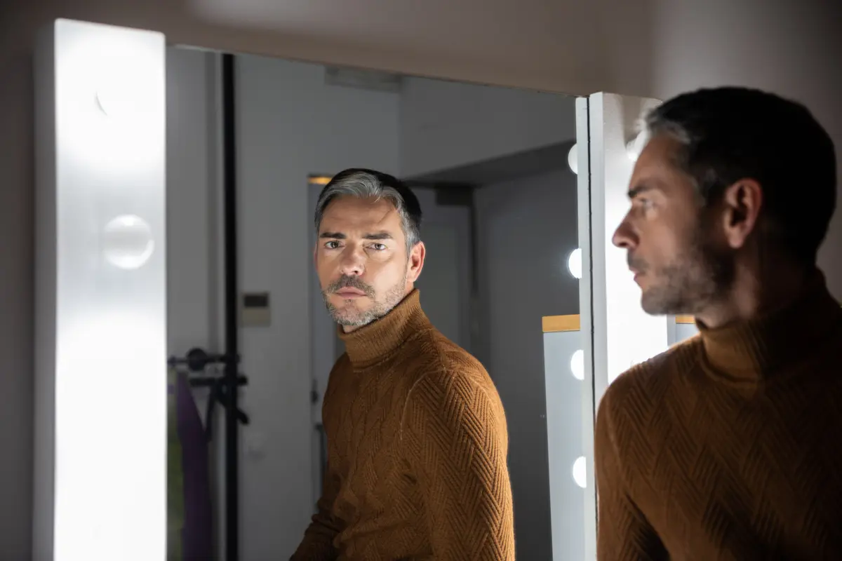 Apresentador afirma que nunca imitou ninguém