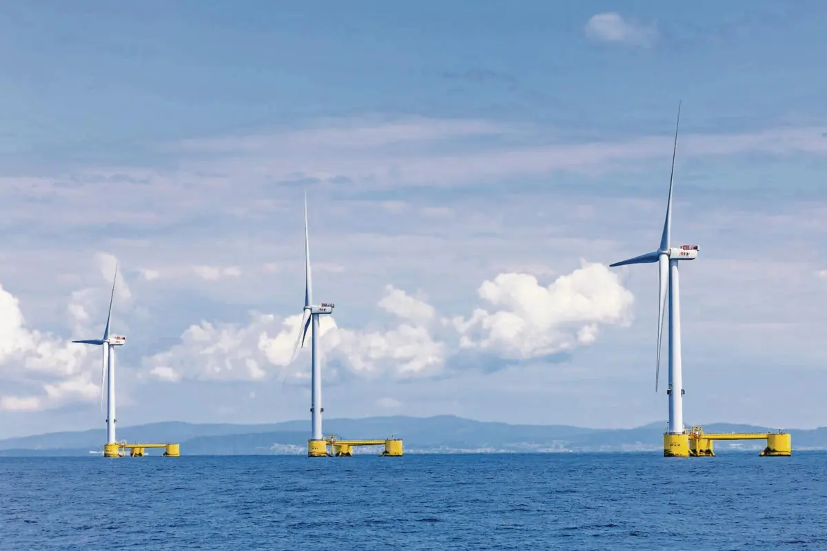 Torres eólicas ao longo da costa de Viana do Castelo