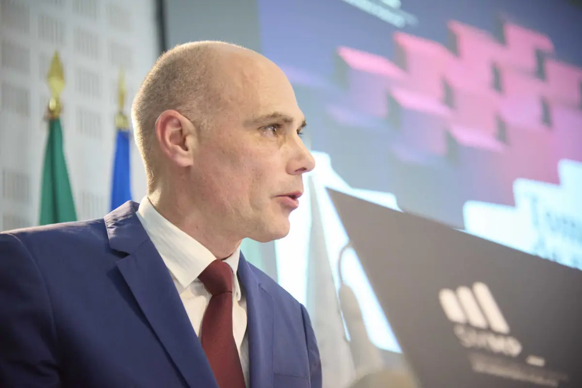 Paulo Lona lidera o sindicato dos procuradores