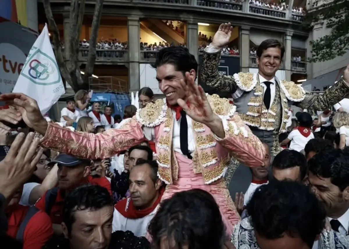 Relacionamento de Cayetano Rivera e Maria Cerqueira Gomes terminou em abril