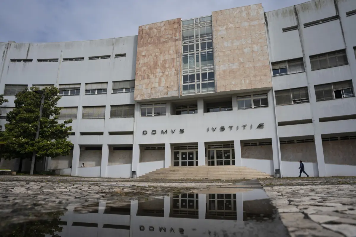 A reparação foi pedida mas ainda não foi autorizada