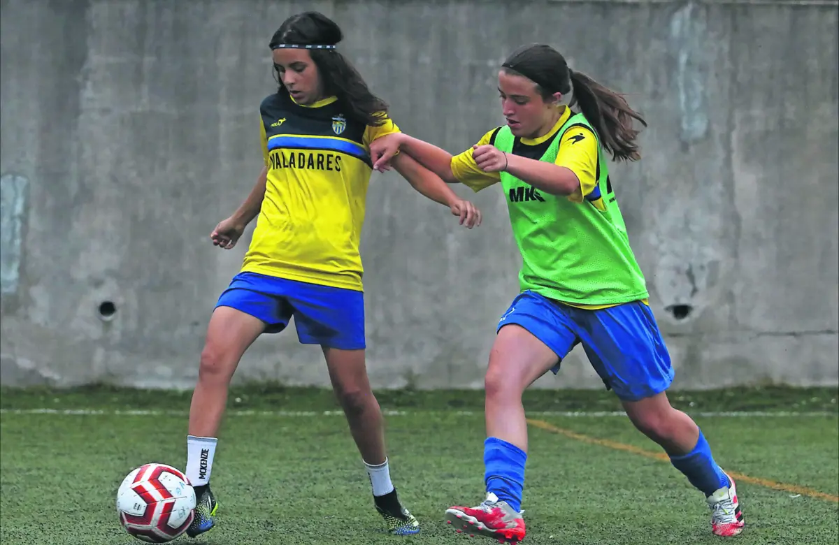 Valadares é a equipa com mais praticantes femininas, na A. F. Porto