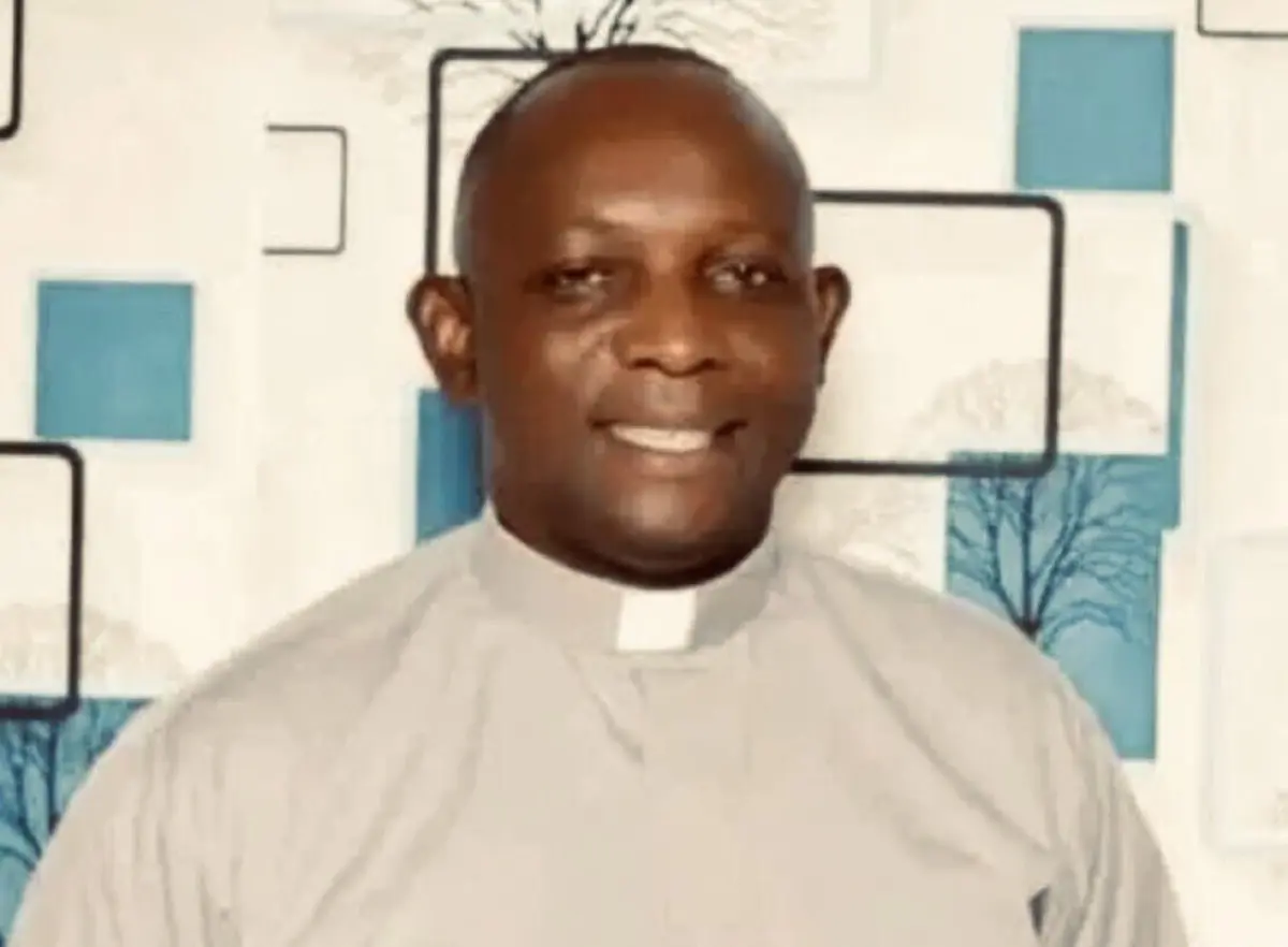 Imagem de contexto do artigo Padre católico raptado e assassinado no norte da Nigéria