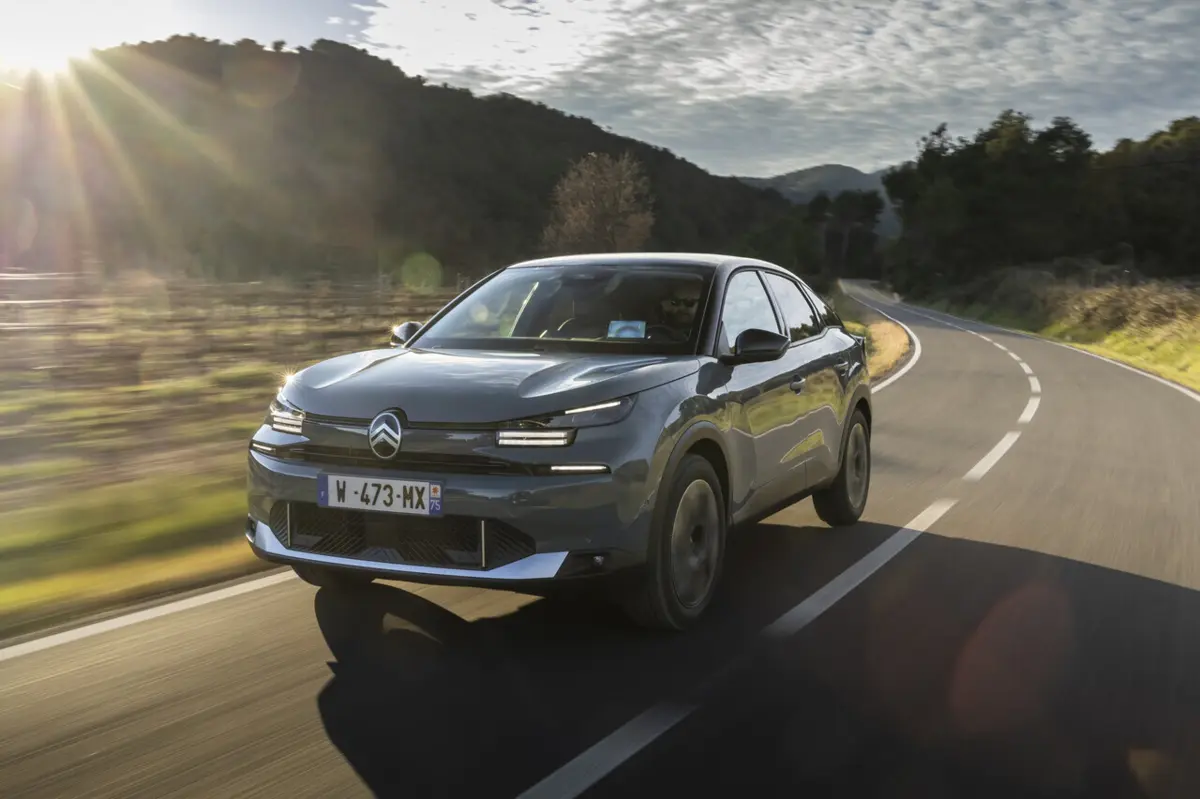 Imagem de contexto do artigo Citroën C4 e C4X: novo design e o conforto de sempre