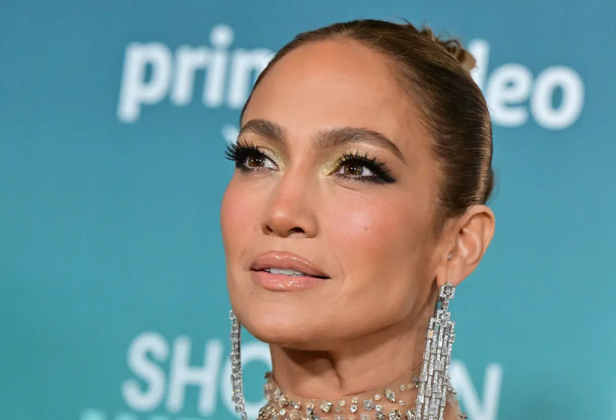 Jennifer Lopez celebra 55 anos