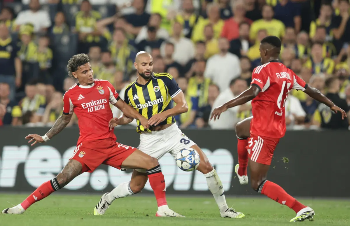 Duelo da primeira mão fechou com um empate sem golos