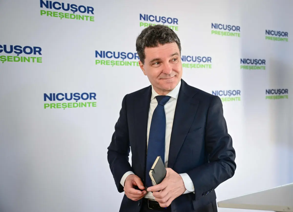 Imagem de contexto do artigo Pró-europeu Nicusor Dan passa à segunda volta com populista George Simion