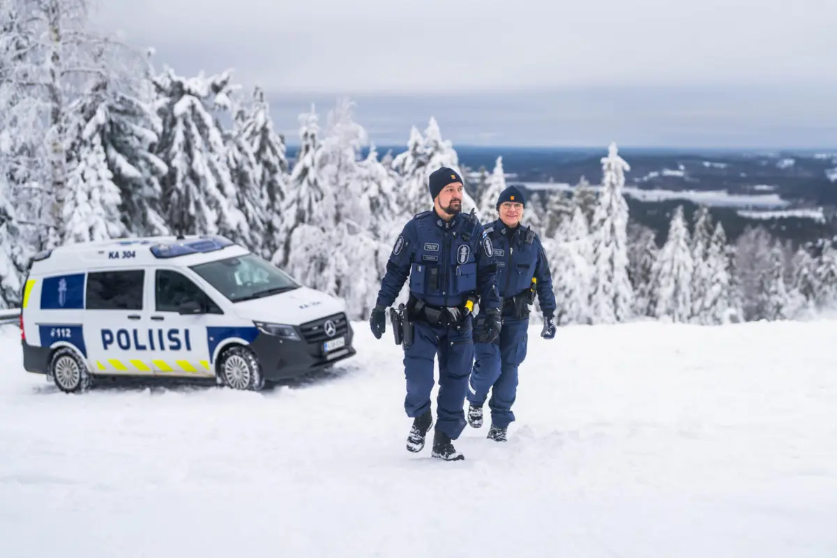 Polícia suspeita que homem foi obrigado a viver em condições humilhantes durante 20 anos