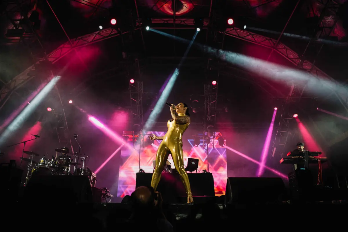 Ana Malhoa vai passar pelo palco da Alameda da Estação