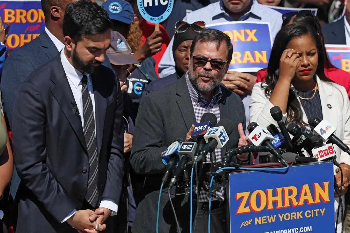 Senador estadual de Nova Iorque, Luis Sepúlveda