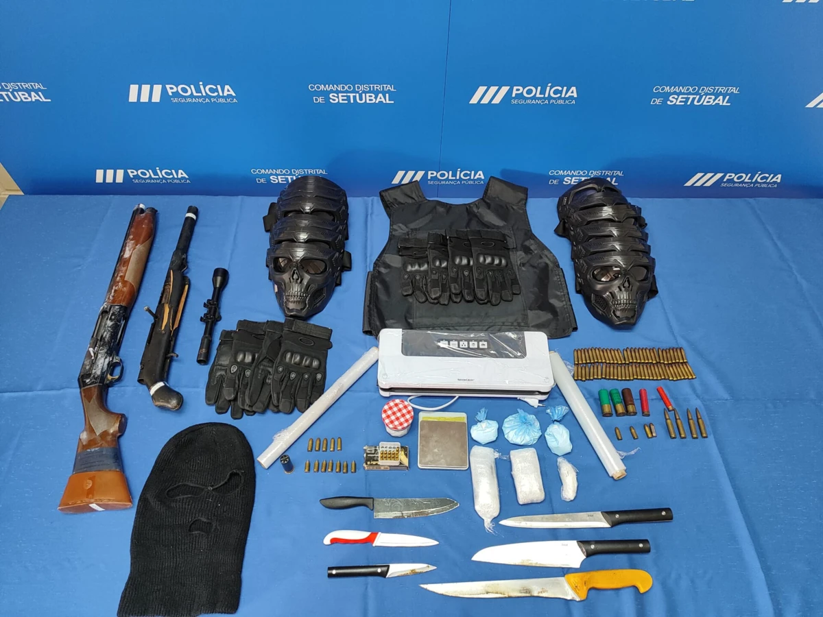 PSP deteve dois irmãos e apreendeu armas e droga