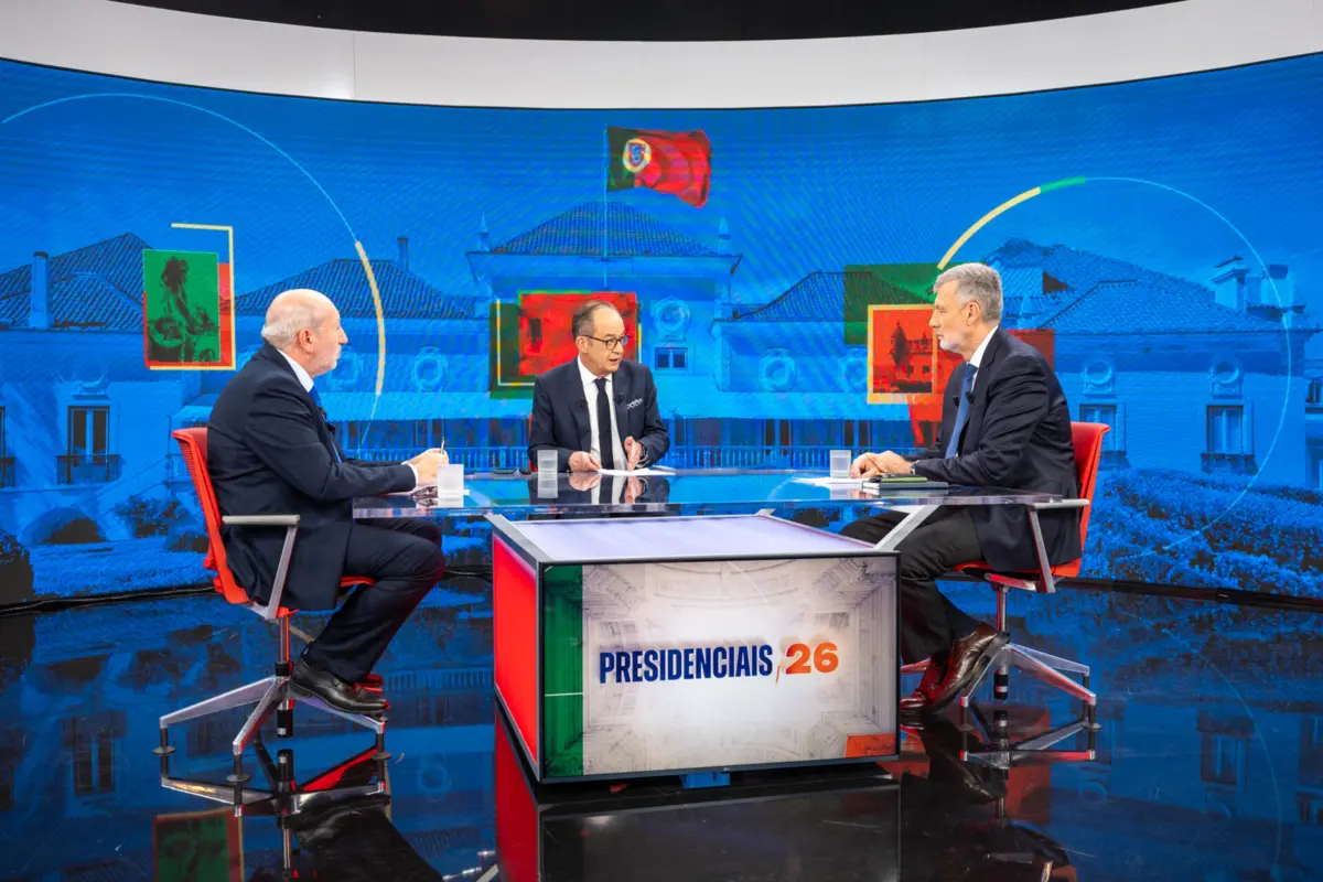 António Filipe e Gouveia e Melo durante debate transmitido na noite de 2 de dezembro.