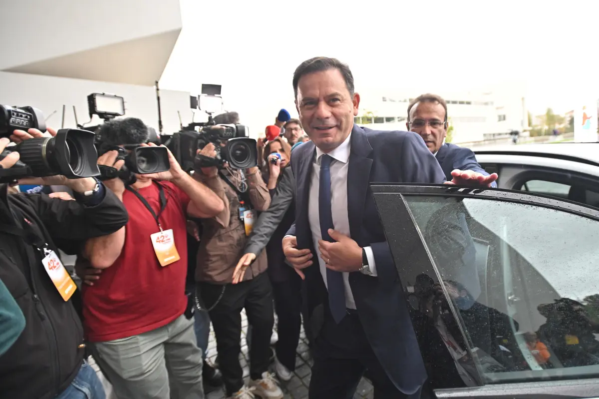 Imagem de contexto do artigo Montenegro quer "vaidades pessoais de lado" para vencer autárquicas