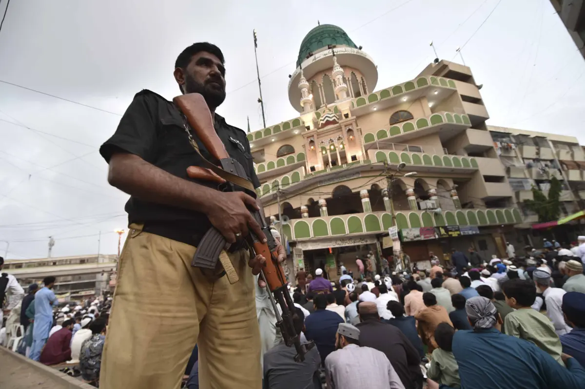 A blasfémia é um crime e uma questão muito sensível no Paquistão, de maioria muçulmana