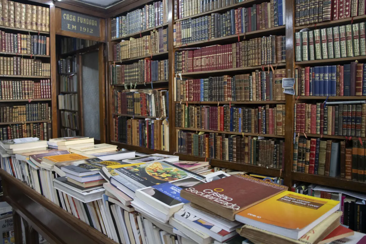 Plataforma online revela lista das 200 livrarias aderentes