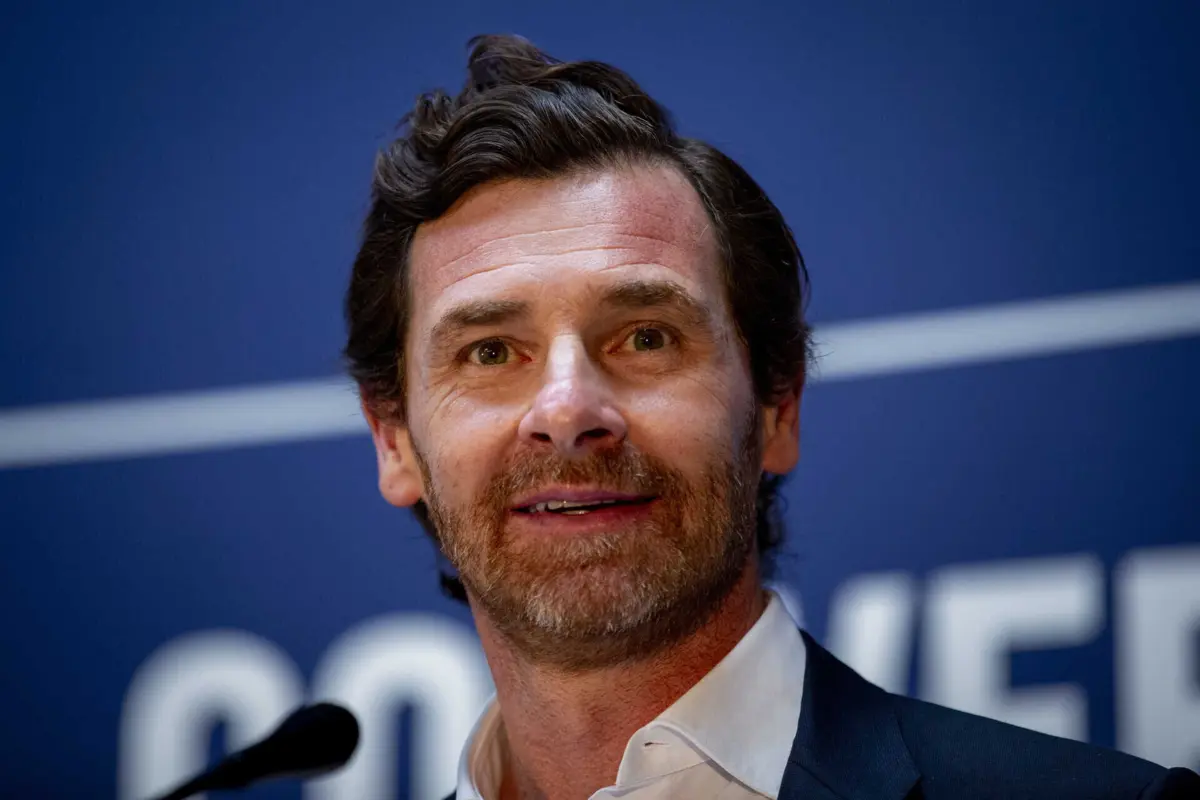 André Villas-Boas questiona se a candidatura de Pinto da Costa está a ser financiada pela Wise Pirates