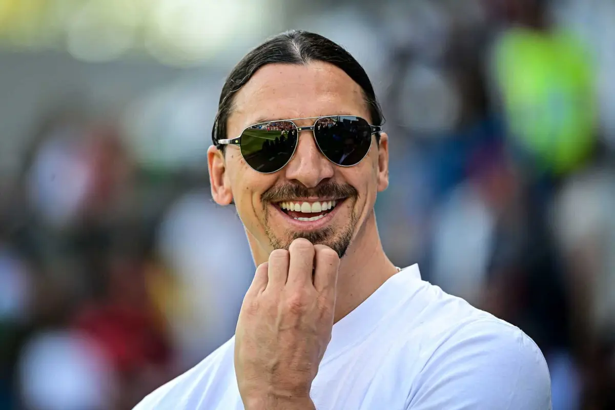 Ibrahimovic jogou no Barcelona e no Milan