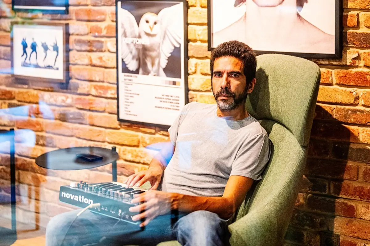 PZ comemora "20 anos sem merdas", 20 anos de edições discográficas, dia 30 de outubro no Lux, em Lisboa. Depois do Porto, estreia ao vivo Joe Zé, seu alter ego, com o qual editou o disco "Apocalypse later", às 21 horas, seguindo-se PZ & Banda Pijama