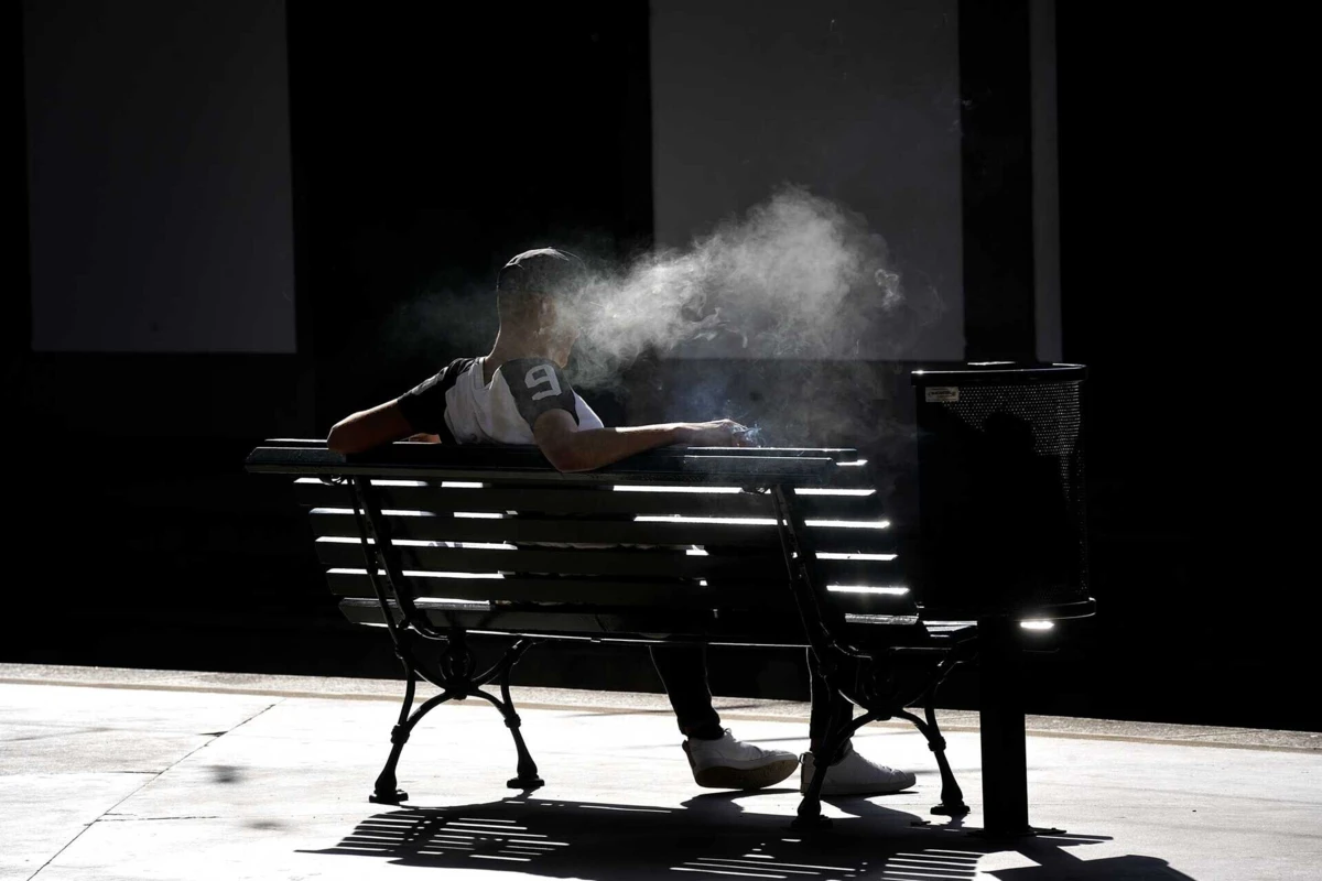 Consumo de cigarros tradicionais diminuiu ligeiramente, mas a procura por outros produtos aumentou